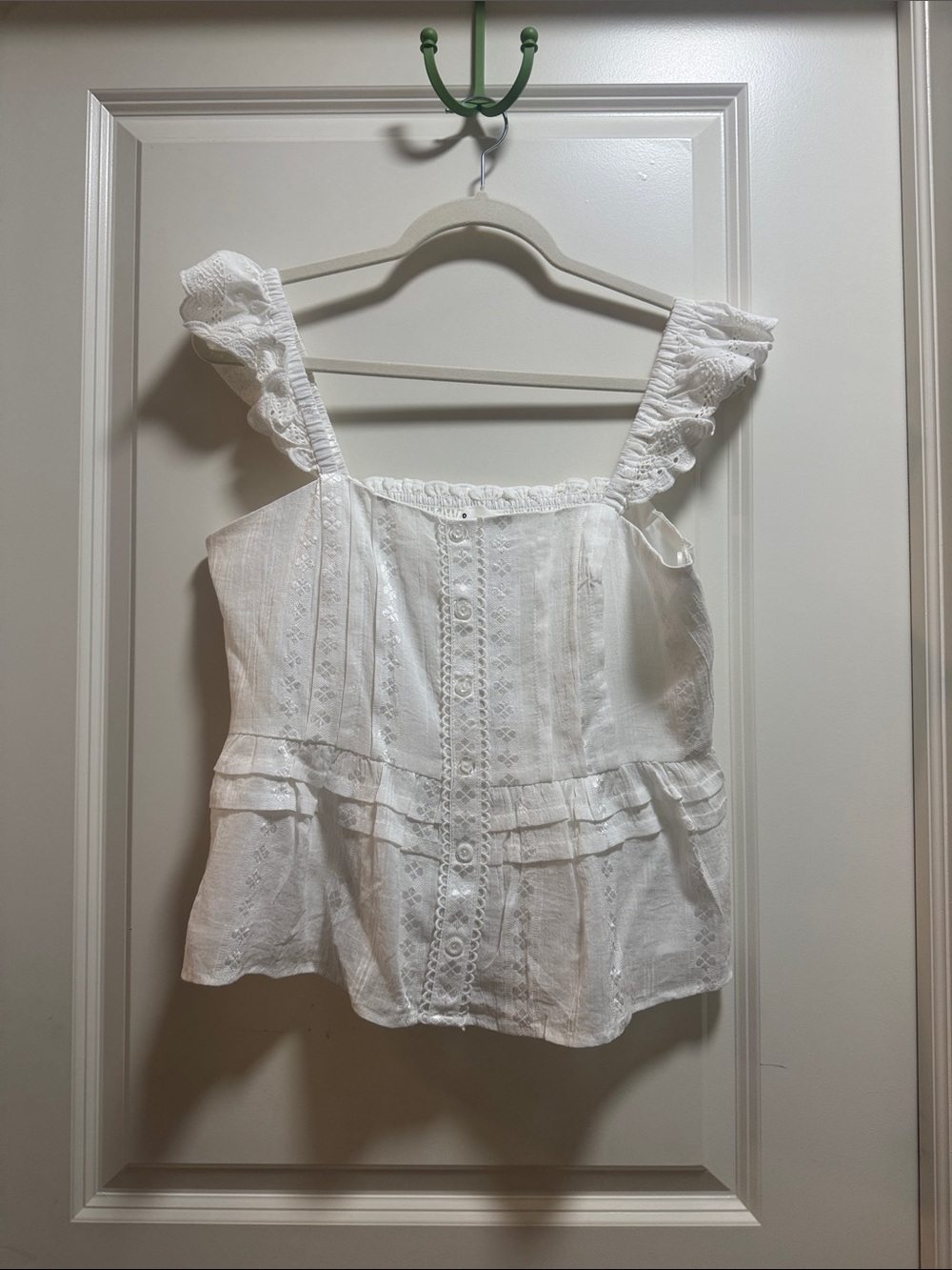 Cute White Top